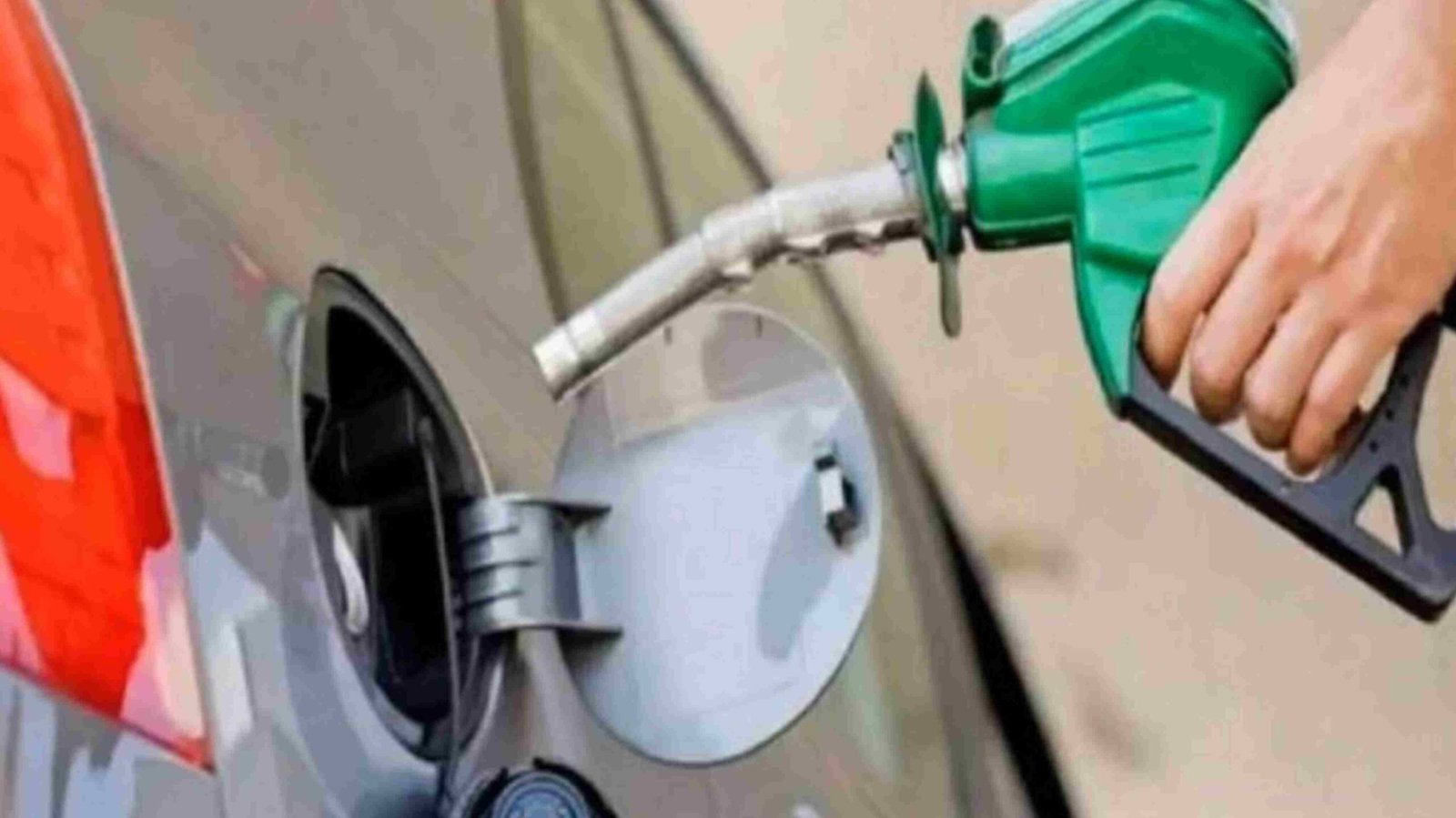 মধ্যপ্রাচ্য সংকটে জ্বালানি চাপে সংসদে বিশেষ কমিটি গঠন