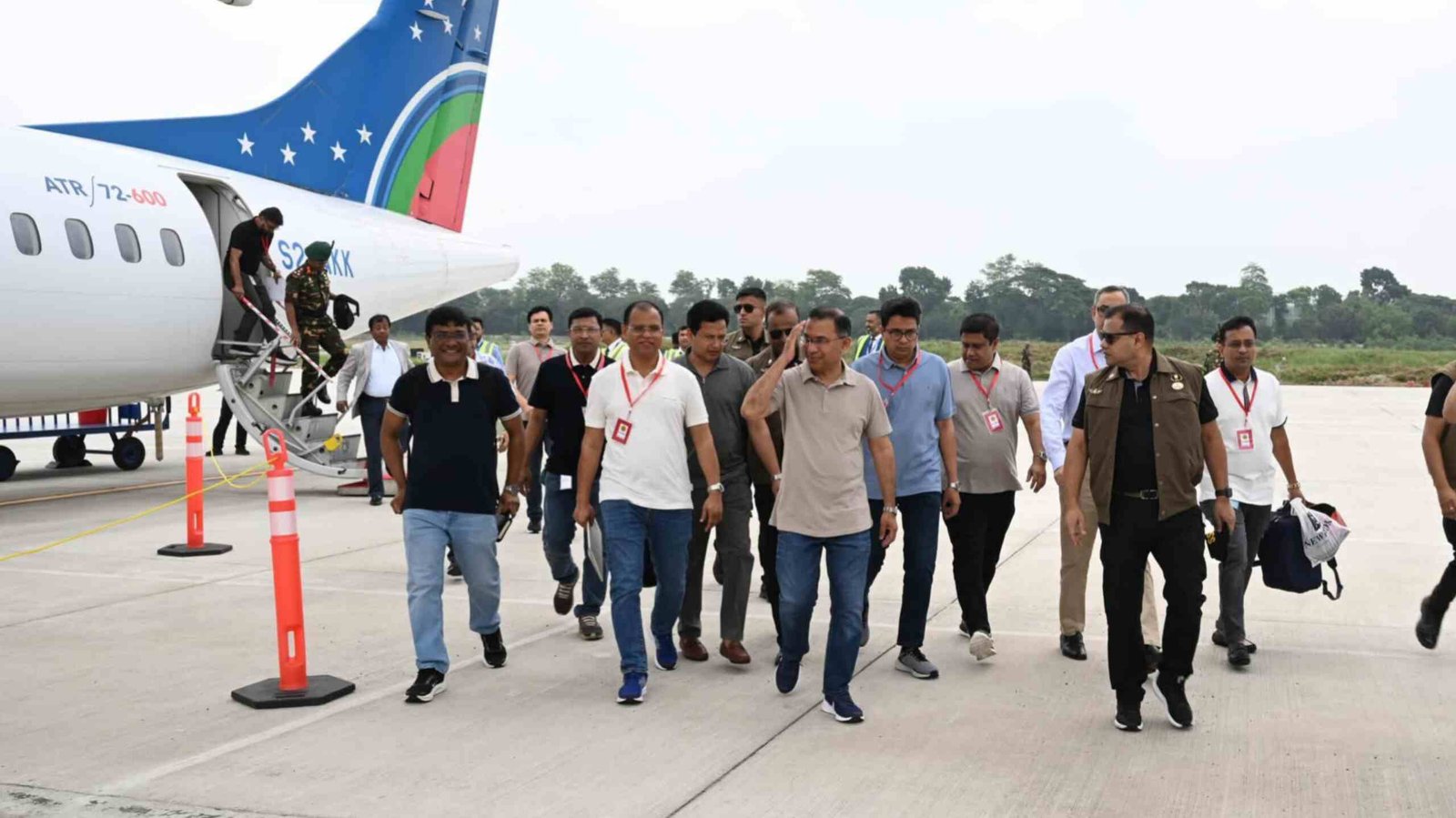 যশোরে পৌঁছালেন প্রধানমন্ত্রী তারেক রহমান, দিনব্যাপী কর্মসূচি শুরু